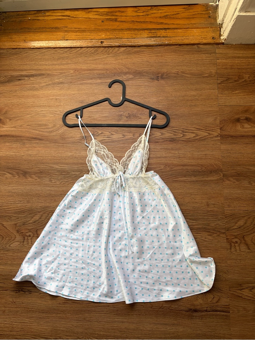 🎀 Victoria’s Secret Blue White Polka Dot Sheer Lace Babydoll Slip Dress Small